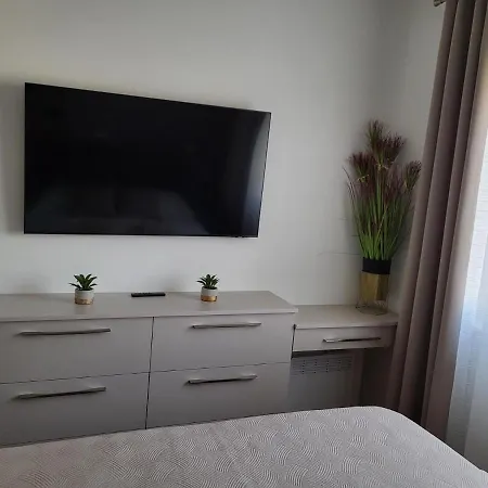 Malu Apartman זאדאר