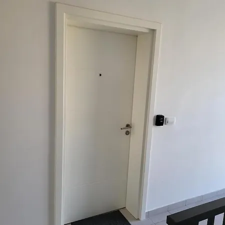 דירה Malu Apartman